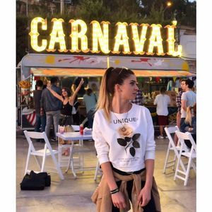 Meet your Posher, Sibel